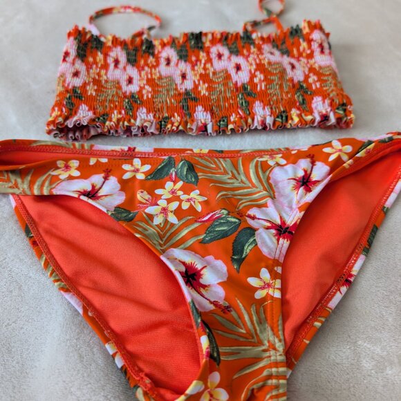 3/$30 Tropical rushed bandeau style bikini - Picture 2 of 4